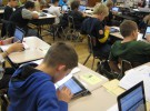 Reino Unido quiere limitar el uso del iPad en el aula para evitar casos de bullying