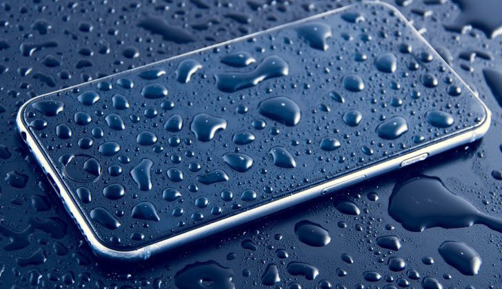 Nuevas pistas sobre el iPhone 8: resistente al agua y con carga inalámbrica