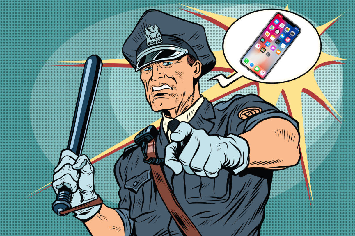 Controversia: ¿Tiene derecho la policía a obligarnos a desbloquear nuestro iPhone para acceder a los datos que guardemos?