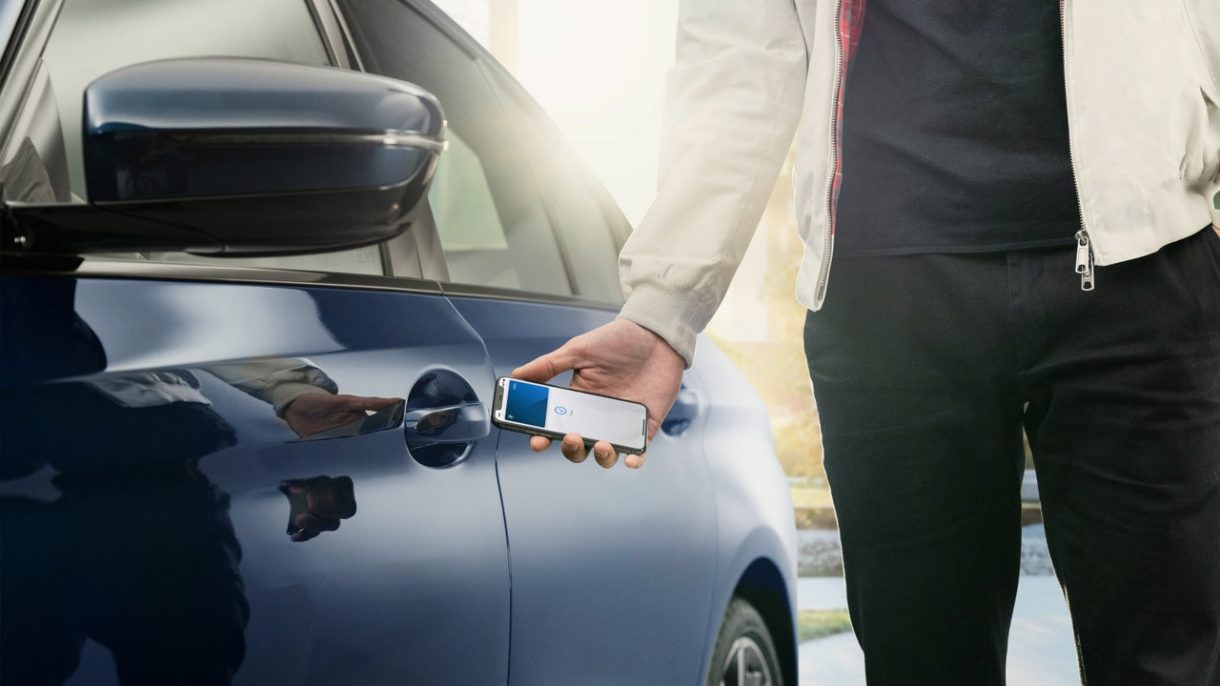 Así es como vas a poder abrir y arrancar el coche desde tu iPhone con Car Keys