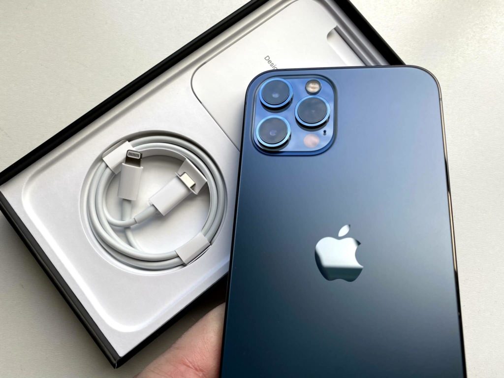 Iphone 12 Box