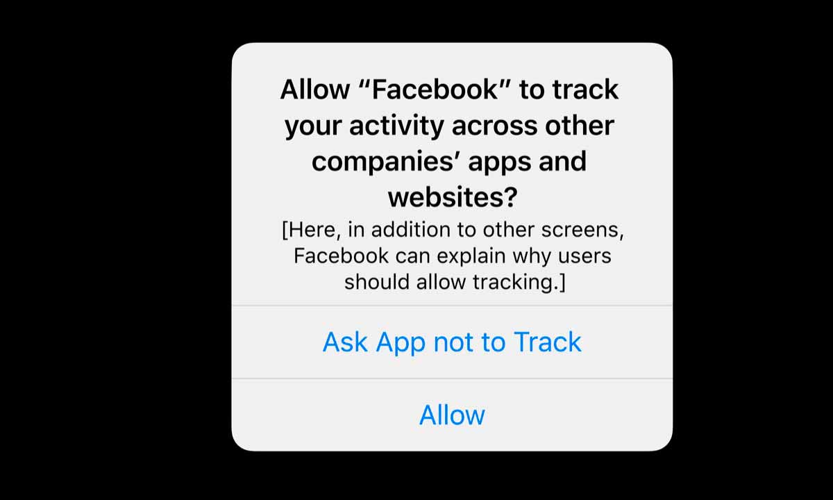 Hasta Facebook sabe que tiene perdida la batalla sobre la privacidad con Apple