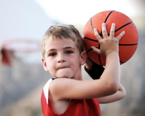 Claves para elegir el deporte adecuado para el niño