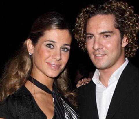 David Bisbal y Elena Tablada se estrenan como padres