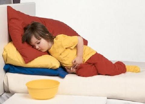Asocian las infecciones estomacales graves en la infancia con síndrome de colon irritable