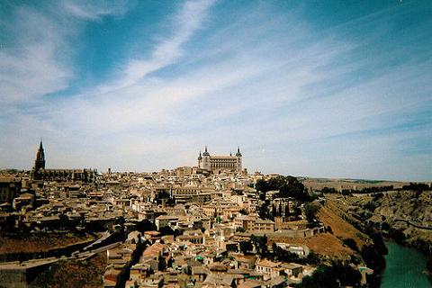 Actividades y juegos en los parques infantiles de Toledo