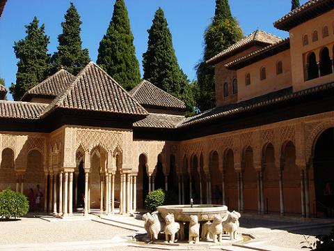 La Alhambra de Granada para niños