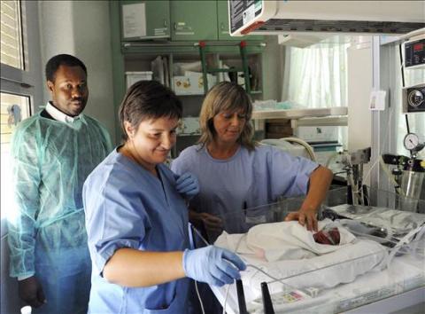 Una mujer en coma da a luz un bebé