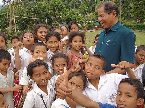 Los profesores y los pequeños