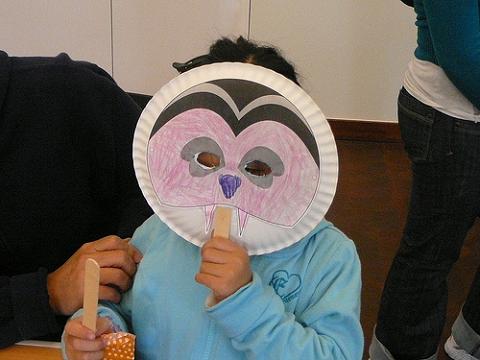 Manualidades con niños: Máscaras caseras de Halloween