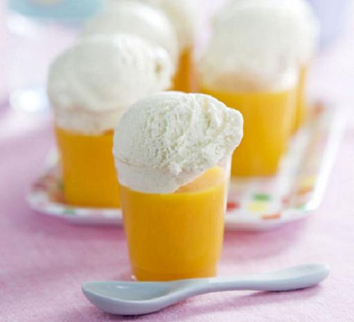 Receta para niños: Gelatina de fruta con helado