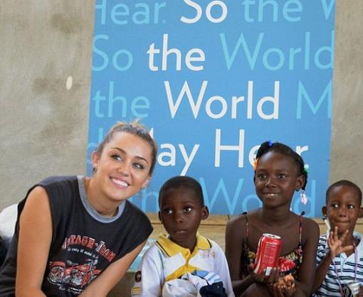 Miley Cyrus visita Haití