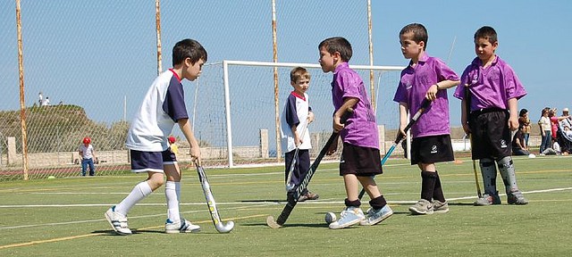 Para sacar buenas notas, hacer deportes