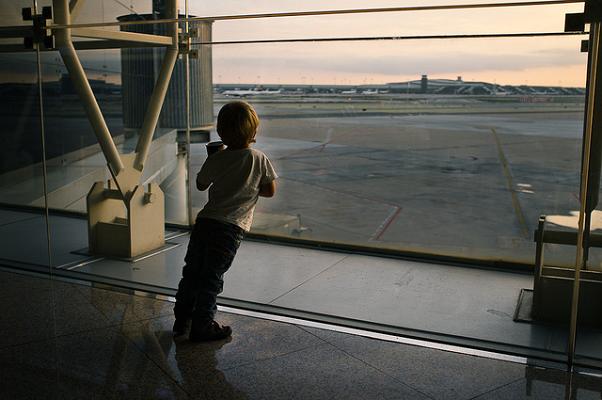 Los niños son la mayor molestia en un avión