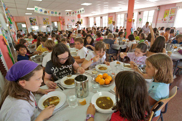 Seguimos sin inculcarles buenos hábitos alimenticios