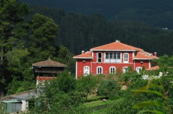 Campamento en el Palacio de la Bouza en Asturias