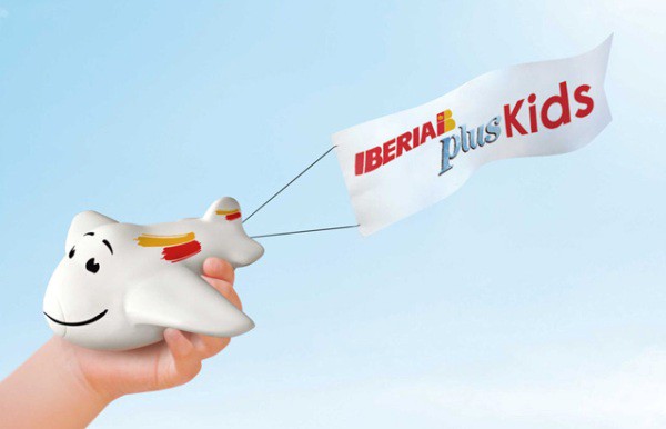 Iberia Plus Kids, una tarjeta para volar con niños