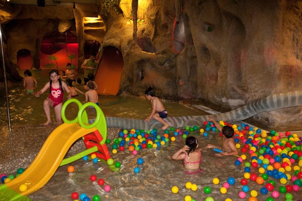 Dinospa: un spa temático para niños en Teruel