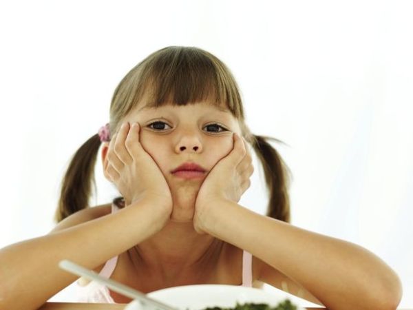 Cuando el niño no quiere comer en la escuela