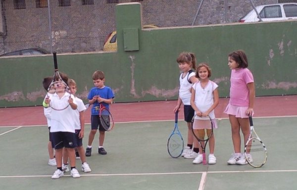 El tenis ayudará a los niños con cáncer en su recuperación