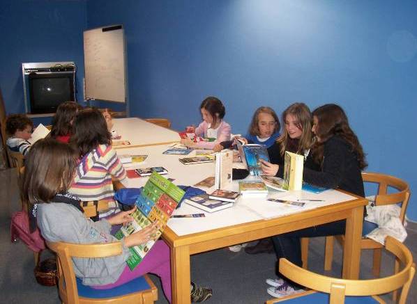 Se necesitan niños para un Club de Lectura en Arteixo