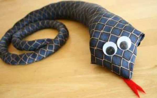 Ideas para el Día del Padre: Serpiente de Corbata