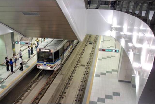 Los niños de hasta diez años viajarán gratis en el Metro de Valencia y Alicante