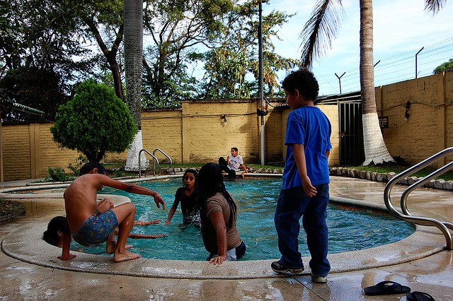 Puntos claves para obtener seguridad en las piscinas