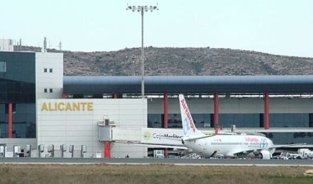 Fallece un bebé en la cinta transportadora del aeropuerto de Alicante