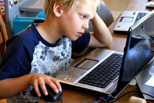 Internet ha cambiado la forma de leer de los niños