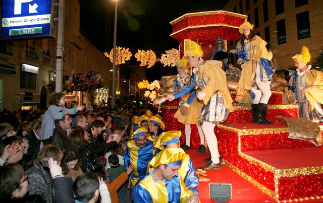 Cuidados necesarios para disfrutar de la Cabalgata de Reyes con los niños