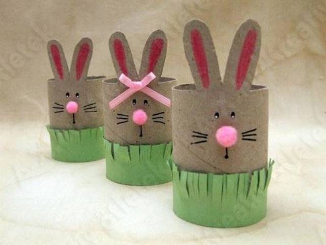 Manualidades para niños: Conejitos de Pascua