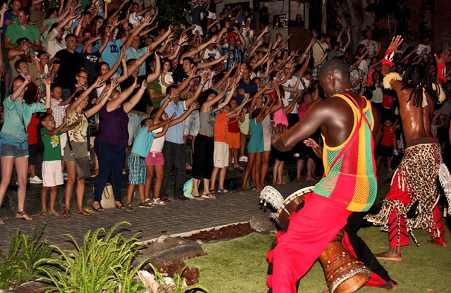 Verano Salvaje de noche en el Bioparc de Fuengirola