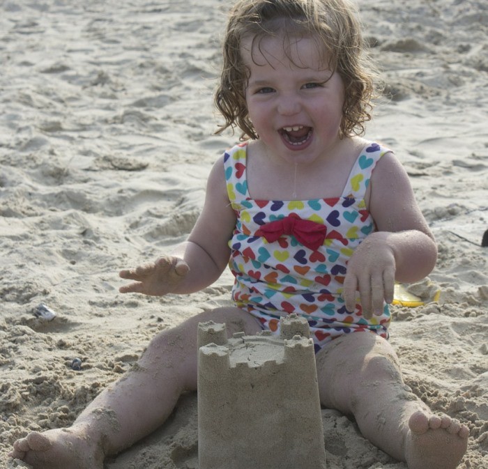 Consejos para disfrutar de la playa con el bebé