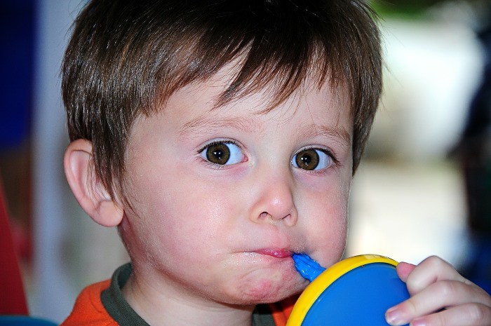 Alimentos más refrescantes para que los niños no pierdan el apetito en verano