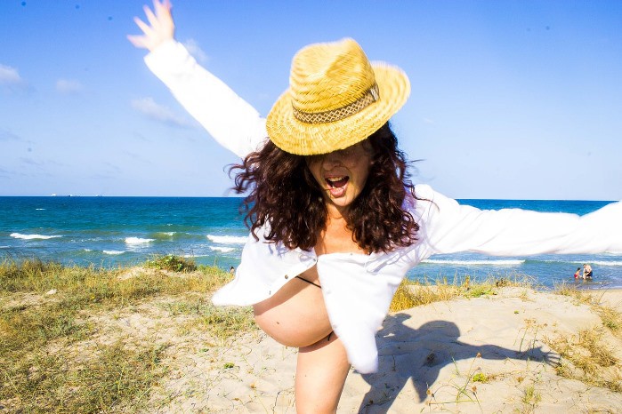 Disfruta de la playa estando embarazada