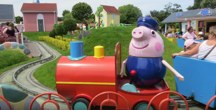 parque de atracciones peppa pig (2)