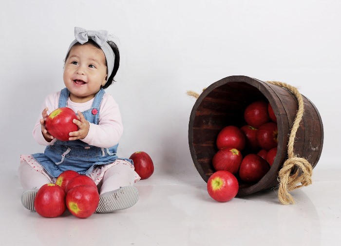 Los bebés de 9 a 21 meses no comen suficiente fruta ni aceite de oliva