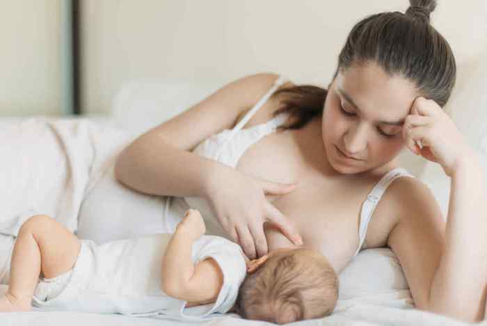 Más de la mitad de las mujeres dejan la lactancia al volver al trabajo