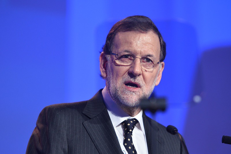 Y Mariano Rajoy le dio dos collejas a su hijo