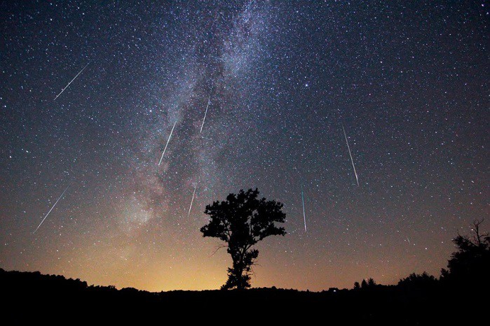 La lluvia de estrellas o Perseidas, un espectáculo para disfrutar con los niños