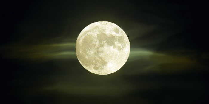 Disfruta con los niños de la superluna el 14 de noviembre