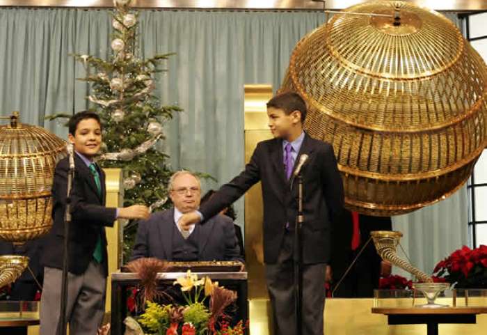 Con los niños de San Ildefonso empieza la Navidad