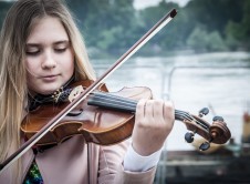 Brindarle a los niños la posibilidad de disfrutar musica es muy importante