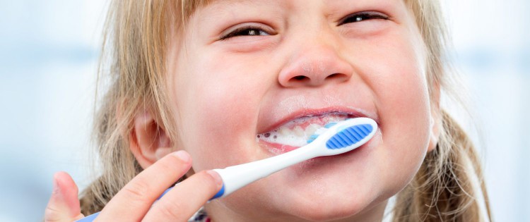 ¿Por qué se da la caries infantil?