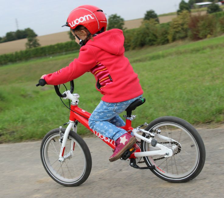 Un videojuego enseña a los niños a montar en bici