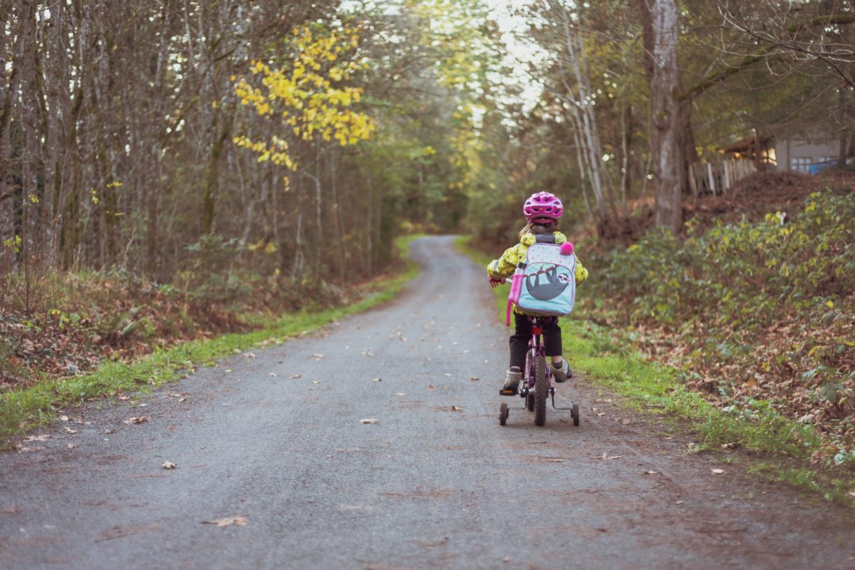 Ciclismo para niños: seis beneficios de montar en bicicleta