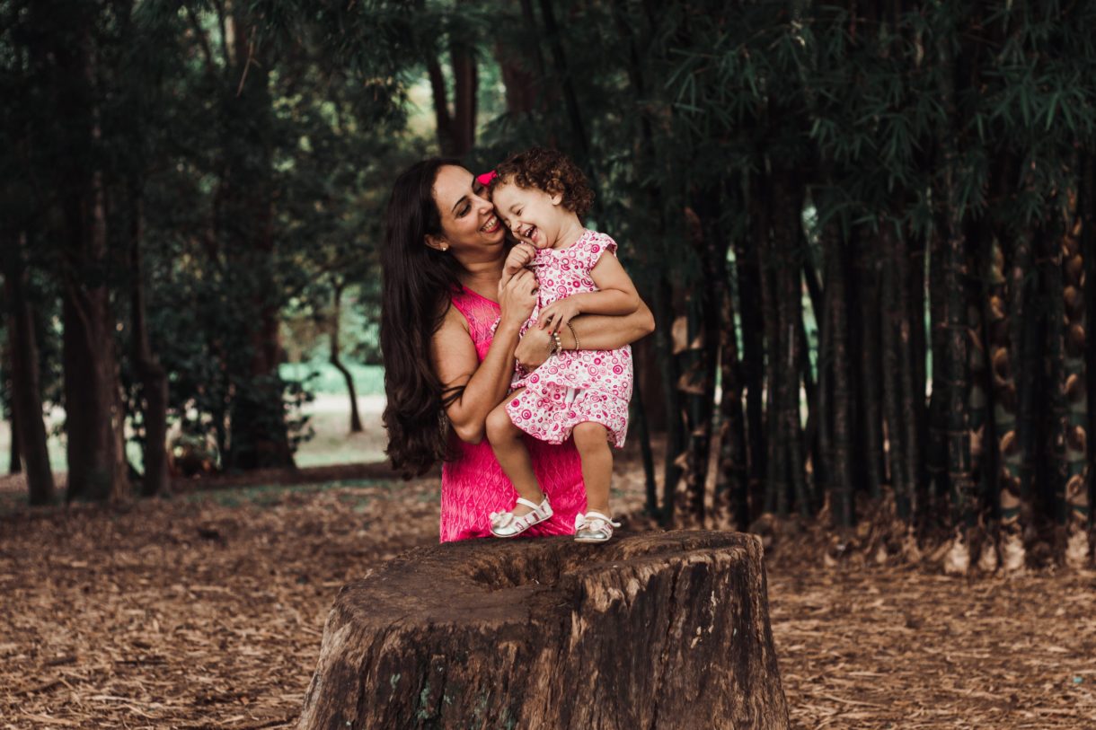 10 buenas razones para plantar un árbol con tu hijo