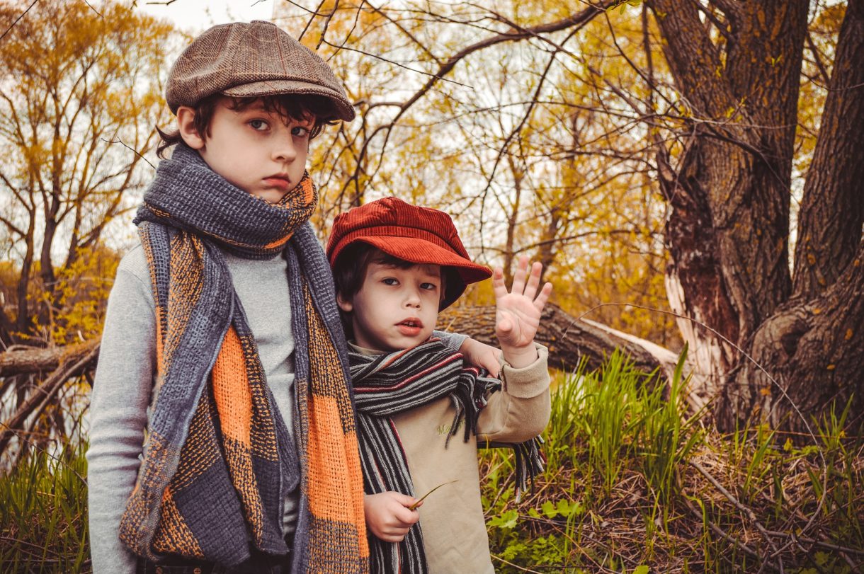 Ropa infantil con color de otoño