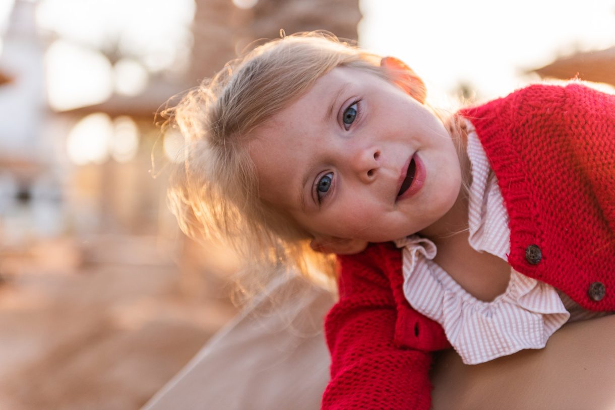 ¿Qué lugar ocupa la felicidad en la educación de los niños?